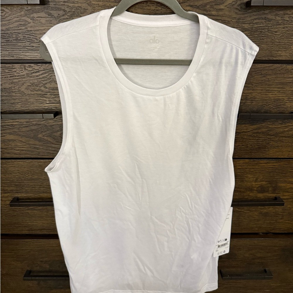 Alo Triumph Muscle Tank Size M
